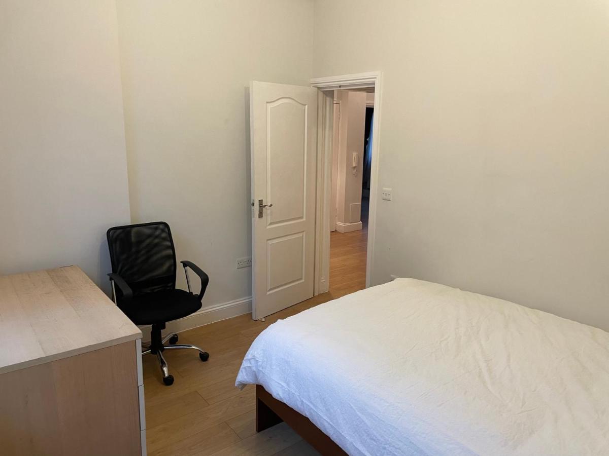 147 Knapp Road House Londres Extérieur photo